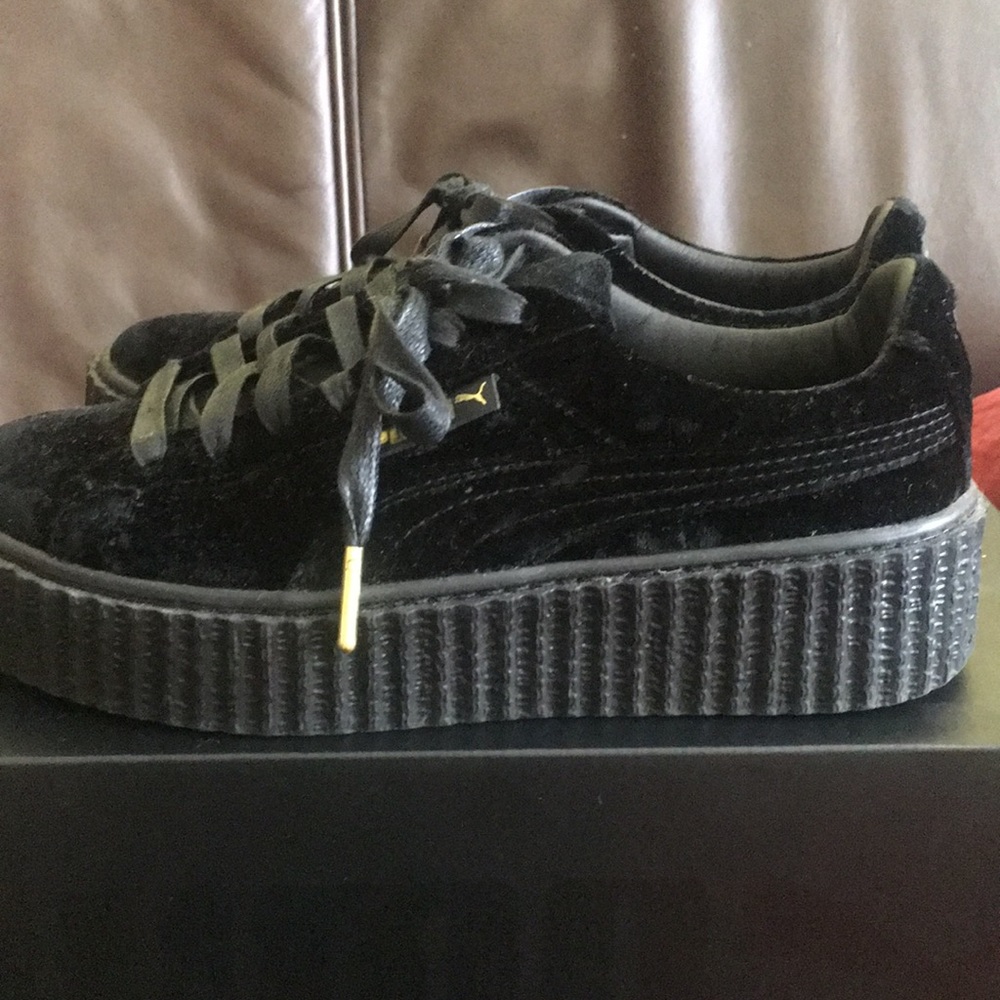 Fenty Puma Black velvet creepers sz 5.5
